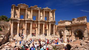 ЭКСКУРСИЯ ПО ЭФЕСУ НА ПОЛДНЯ